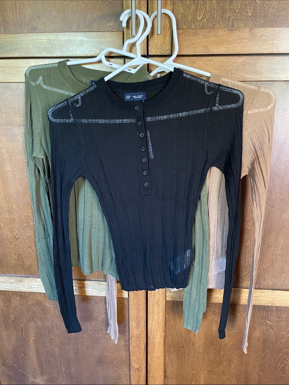 GAP Ribbed Long-Sleeve Henley Tops (3)